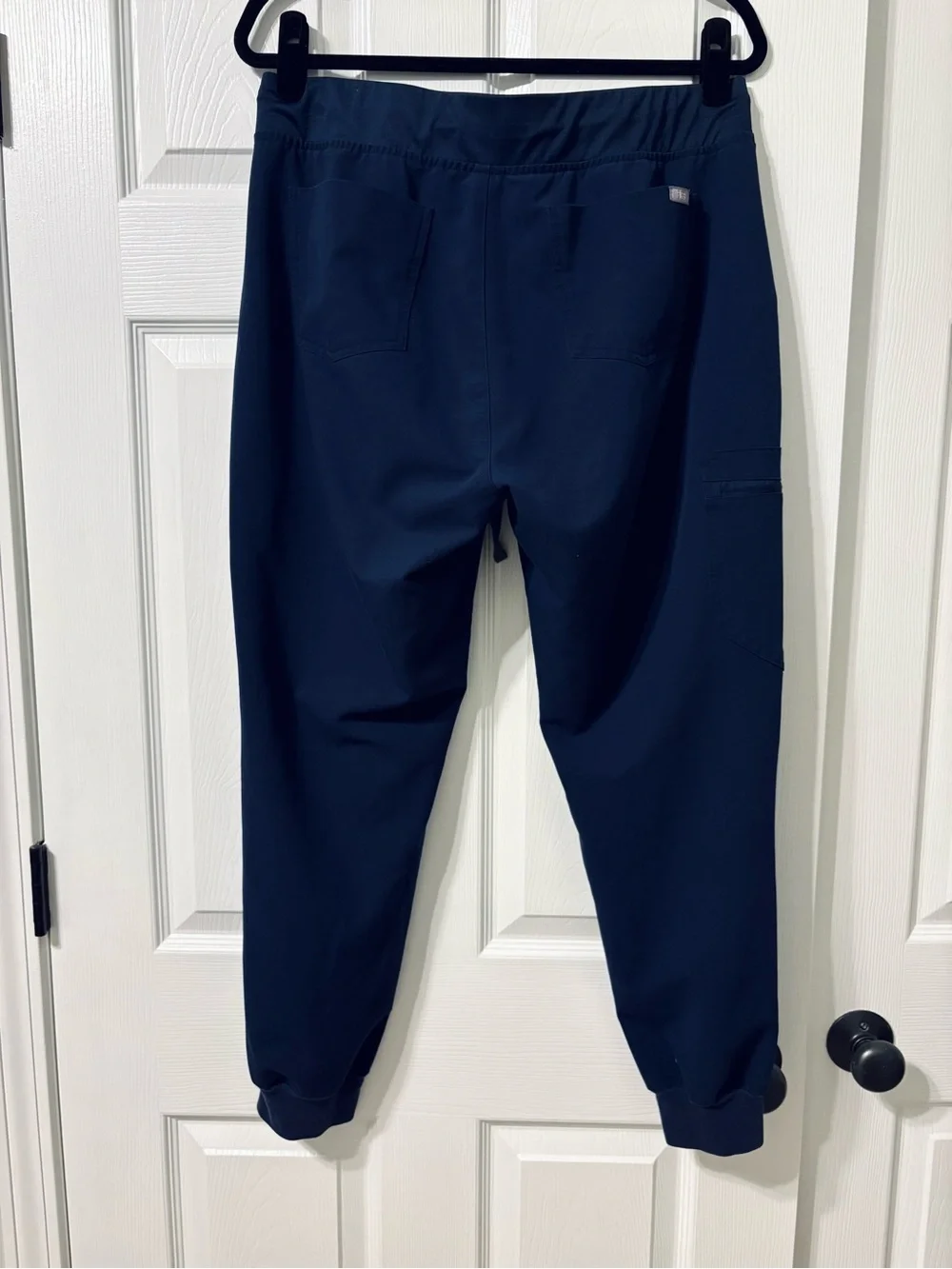 FIGS Tansen Jogger Scrub Pants Men’s Large Navy Technical Collection
